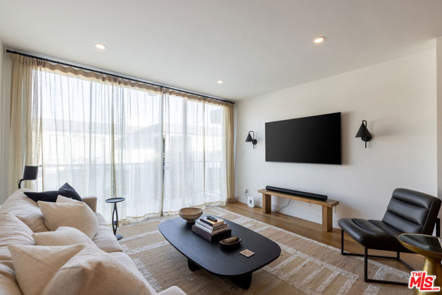 1351 N Crescent Heights Boulevard, West Hollywood CA: https://media.crmls.org/mediaz/c6988ac4-6f07-4bf0-8e7b-7f323a4920bd.jpg