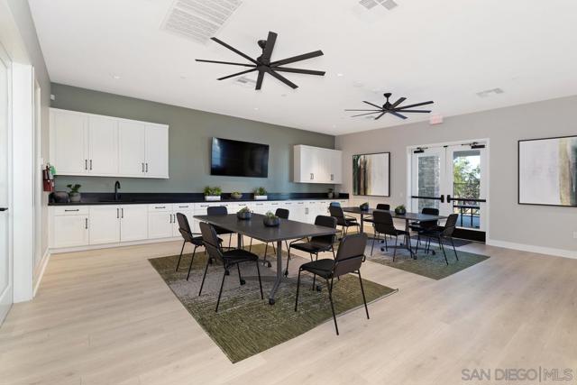 32082 Sedge Way, Temecula CA: https://media.crmls.org/mediaz/c699557a-e272-4140-a668-a11b57aa2d21.jpg