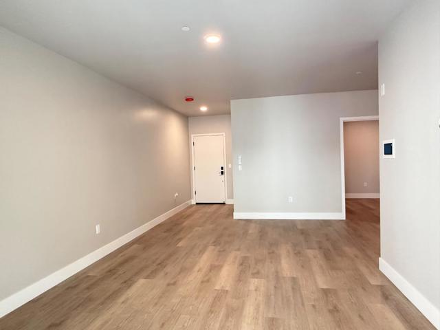 400 San Benito Street, Hollister CA: https://media.crmls.org/mediaz/c6996cd4-3be0-47d1-b8dc-fa100295b09b.jpg