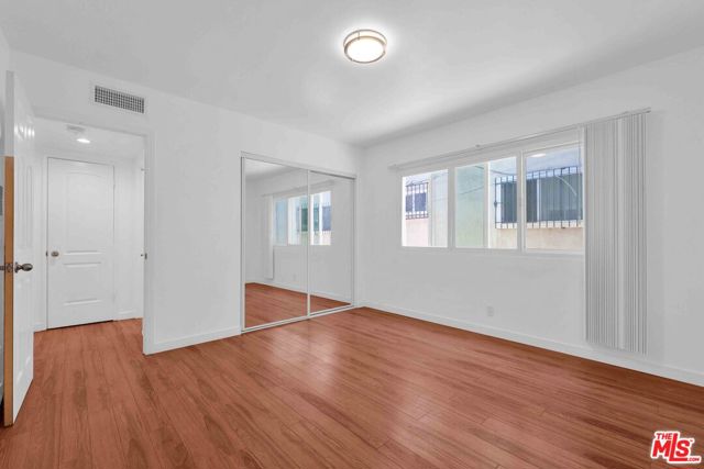 10235 S 10th Avenue, Inglewood CA: https://media.crmls.org/mediaz/c69a4994-997d-43ce-8d56-e45775658d8a.jpg