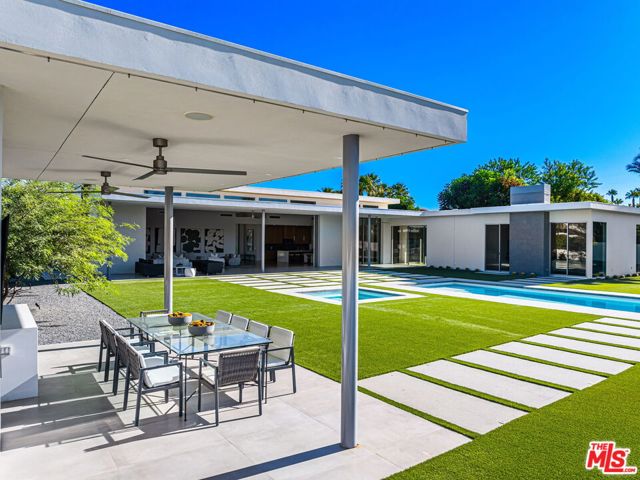 6 Big Sioux Road, Rancho Mirage CA: https://media.crmls.org/mediaz/c69dfc6e-c19e-4636-82a1-eed770257f80.jpg