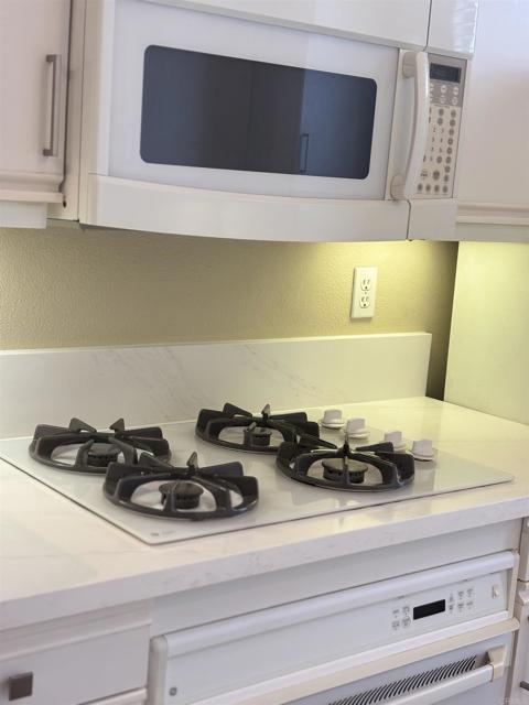 Details for 3575 Caminitio El Rincon  216, San Diego, CA 92130