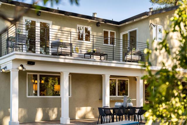 1455 Redwood Drive, Los Altos CA: https://media.crmls.org/mediaz/c69e5344-ddd4-4a28-96ea-80e84cc8990a.jpg