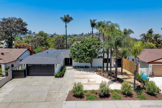 6630 Park Ridge Blvd, San Diego CA: https://media.crmls.org/mediaz/c6a14976-371c-48bf-868b-6ca171eafac8.jpg