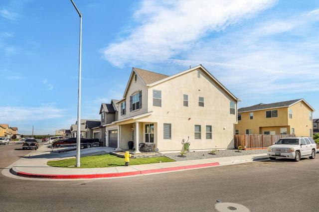 21 Sycamore Street, Greenfield CA: https://media.crmls.org/mediaz/c6a2dab0-d9cb-4305-90c2-6aaef8d53cdb.jpg
