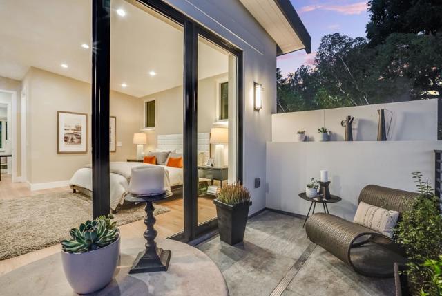 2200 Saint Francis Drive, Palo Alto CA: https://media.crmls.org/mediaz/c6a3b932-d303-4878-98c6-d93a0fc4198b.jpg