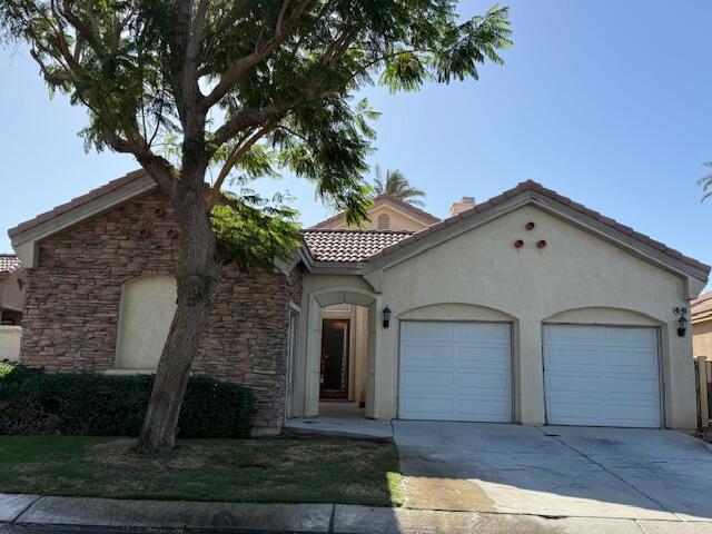 49418 Wayne Street, Indio CA: https://media.crmls.org/mediaz/c6a3e7f4-ccbd-4a18-92bf-59f7435c6ad6.jpg