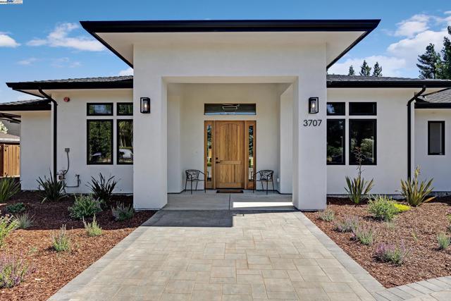 Image 2 of 60 For 3707 Trenery Drive