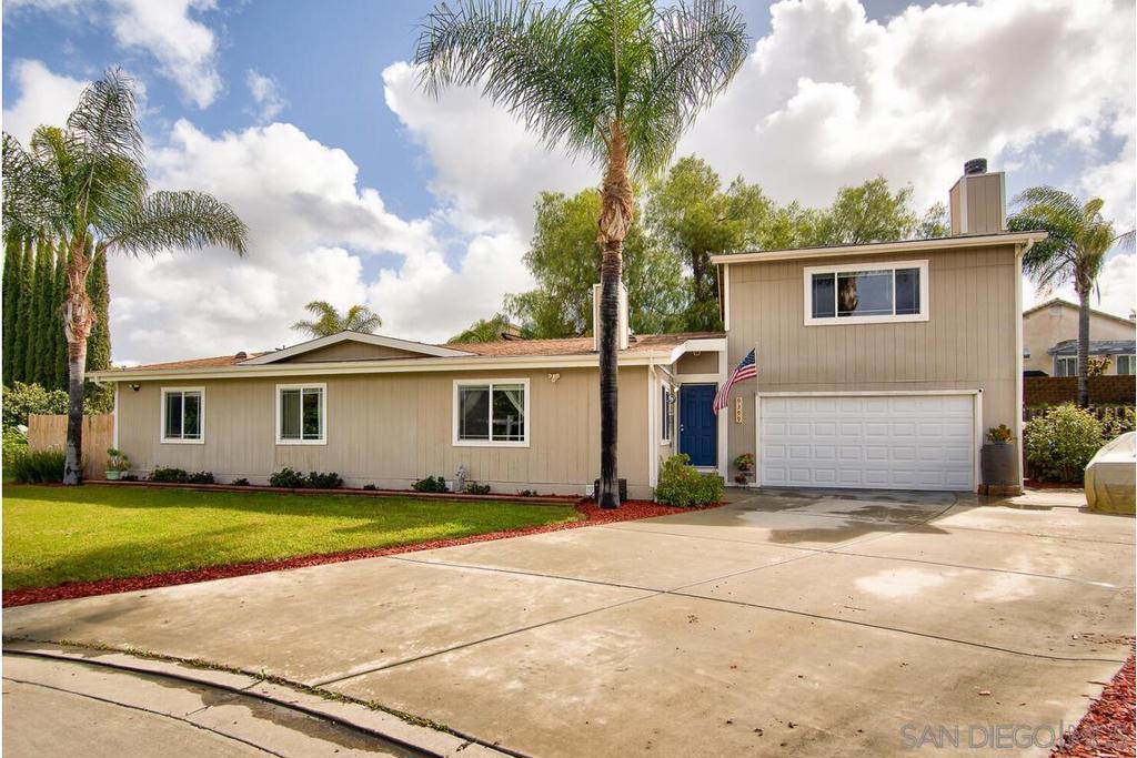 9399 Weber Ct, Spring Valley, CA 91977