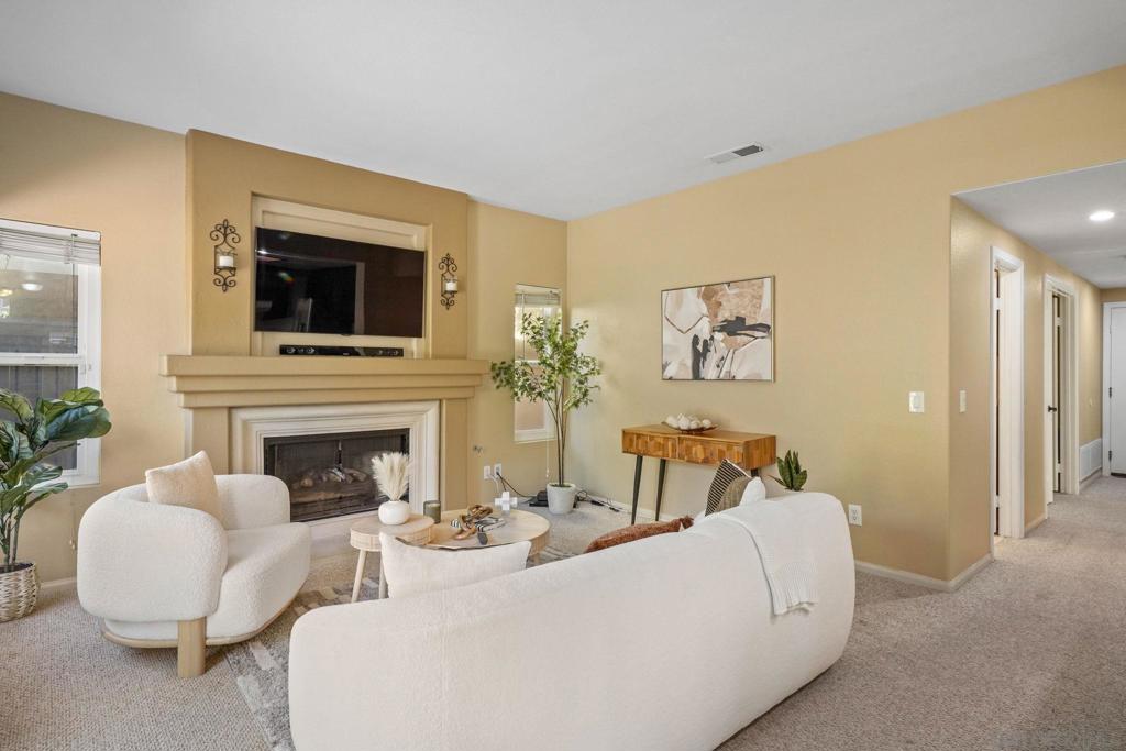 MLS #250034947SD img 14