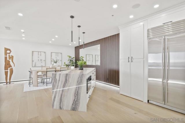 Image 8 of 1 For 700 Front St #1402  1402