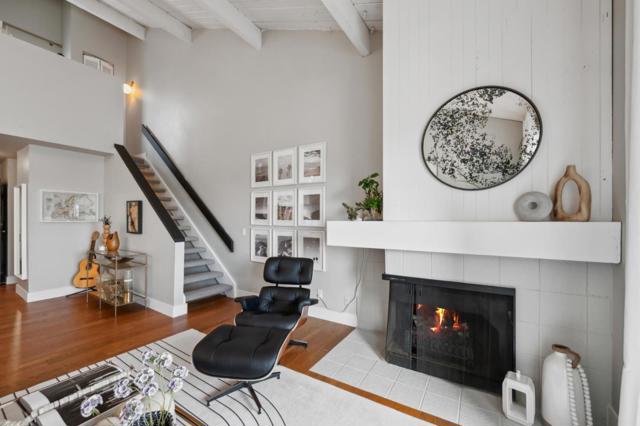 2101 Shoreline Drive, Alameda CA: https://media.crmls.org/mediaz/c6a96e00-9f76-4a9c-bfa9-597fe53477d1.jpg