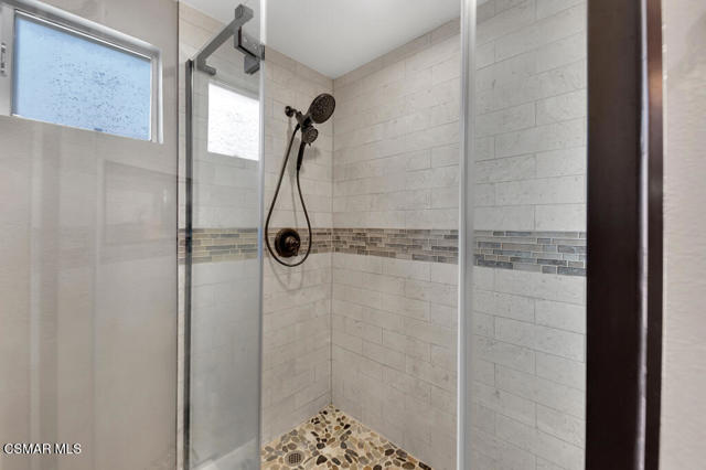 444 Temescal Street, Piru CA: https://media.crmls.org/mediaz/c6abb6e2-41f2-41d4-b6df-de5a1ae60109.jpg