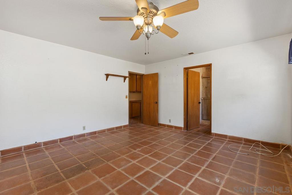 2922 Alamitos - photo 18