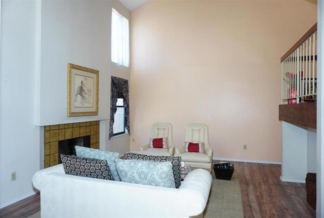 4733 Lago Vista Circle, San Jose CA: https://media.crmls.org/mediaz/c6ac440a-d876-47c5-bcec-a1c41ff16727.jpg