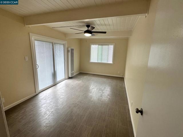 4301 Taft Ave, Richmond CA: https://media.crmls.org/mediaz/c6ae1753-342e-434b-8221-afb451f5b433.jpg