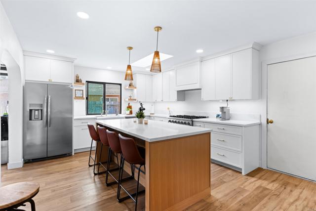 Detail Gallery Image 2 of 44 For 1607 Ginsberg Ct, San Diego,  CA 92114 - 4 Beds | 2 Baths