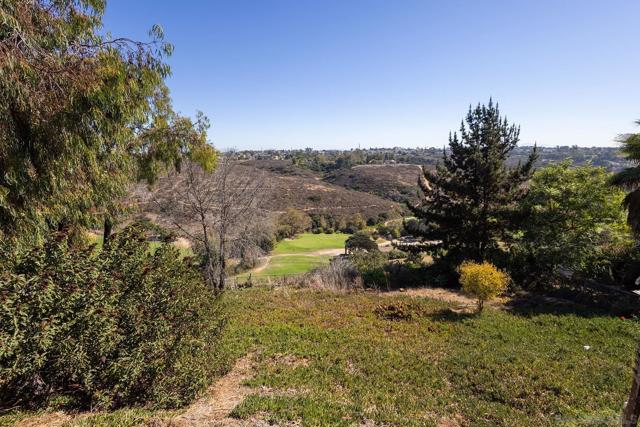 2585 Cowley Way, San Diego CA: https://media.crmls.org/mediaz/c6ae7102-c4c3-495a-a99b-ece822d121b2.jpg