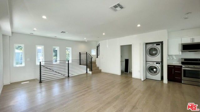 5230 Satsuma Avenue photo 7