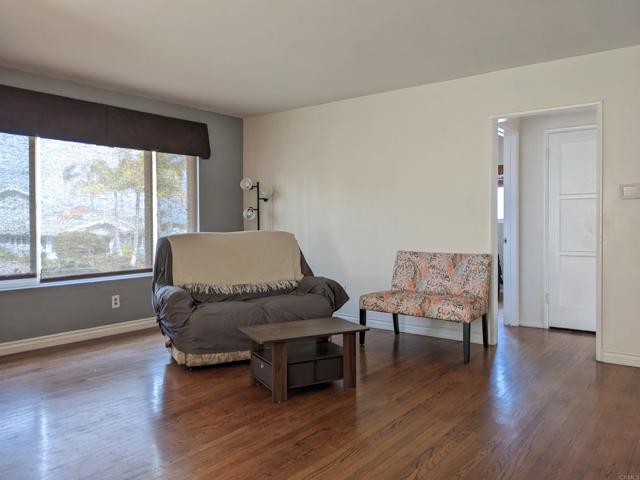Image 2 of 19 For 4135 Hill Street