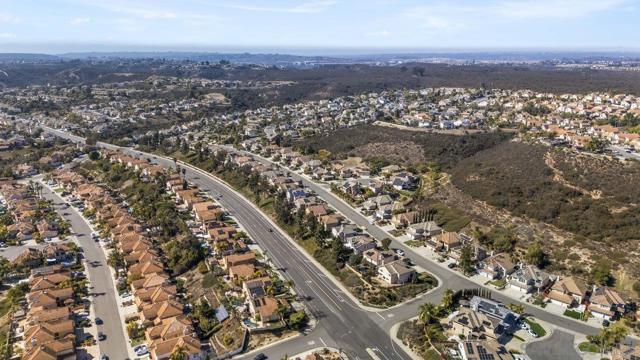 7804 Pipit Pl, San Diego, California 92129, 4 Bedrooms Bedrooms, ,3 BathroomsBathrooms,Single Family Residence,For Sale,Pipit Pl,250019661SD