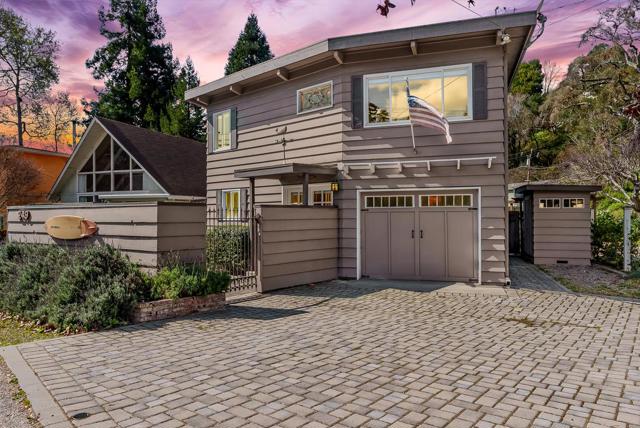 249 Spreckels Drive, Aptos CA: https://media.crmls.org/mediaz/c6b0efee-d552-4bcd-83ad-c18e6ee65e8f.jpg