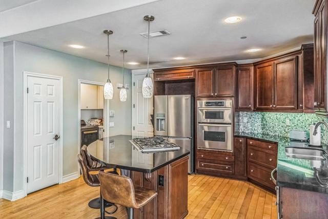 505 N Cedros, Solana Beach CA: https://media.crmls.org/mediaz/c6b299e8-aed4-443b-828c-19bdb7e76eb5.jpg