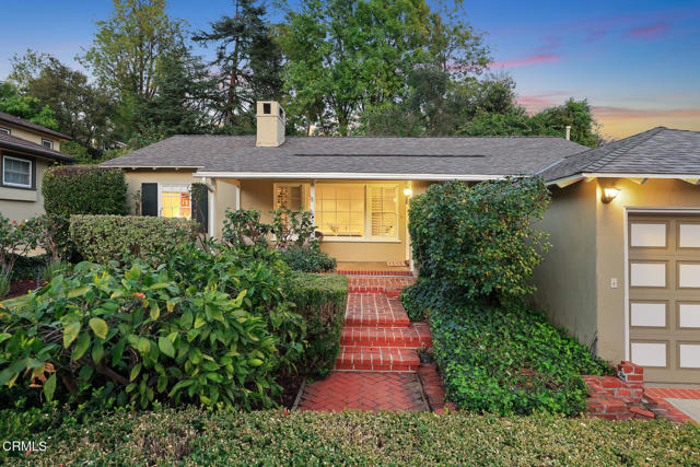 Detail Gallery Image 6 of 63 For 1480 Vista Ln, Pasadena,  CA 91103 - 3 Beds | 2 Baths