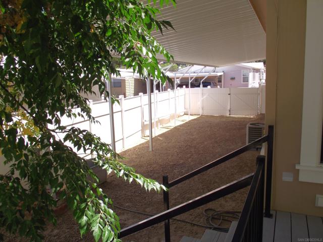 35109 Highway 79, Warner Springs CA: https://media.crmls.org/mediaz/c6b4808f-a0df-4177-899b-53c3887a8a0a.jpg
