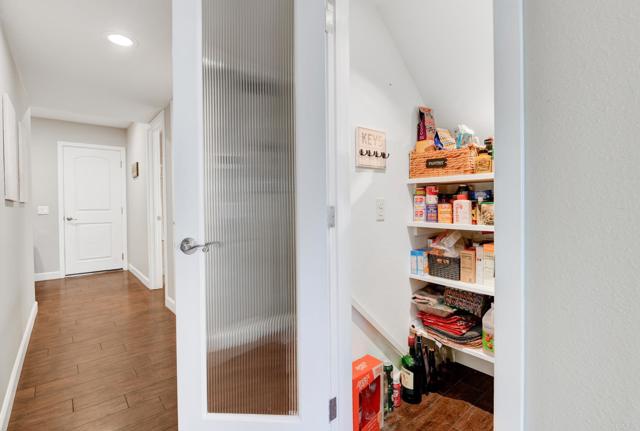 9947 Mesa Madera Dr, San Diego CA: https://media.crmls.org/mediaz/c6b488e9-20e5-4b0a-b1ea-f23f0dfdba42.jpg