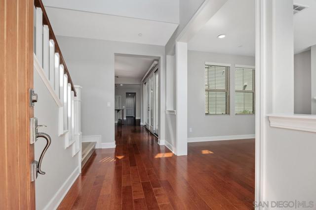 13563 Chamise Vista, San Diego CA: https://media.crmls.org/mediaz/c6b571fb-dfb3-48e2-b6cd-892f21060dd1.jpg