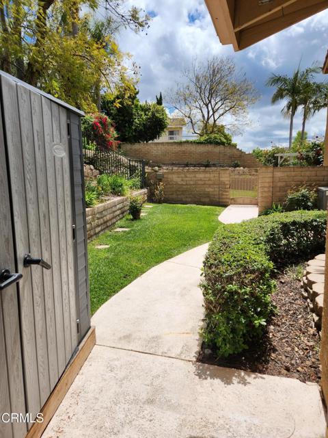 13644 Deering Lane, Moorpark CA: https://media.crmls.org/mediaz/c6b5b06a-bb2d-48e6-9570-ac887e3dac44.jpg
