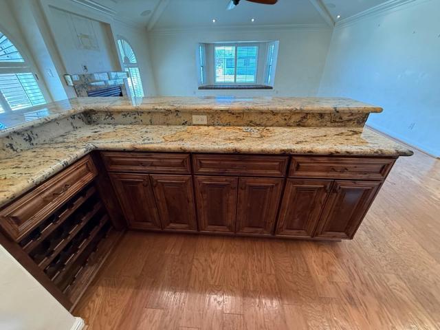 695 San Bruno Way, Salinas CA: https://media.crmls.org/mediaz/c6b6ad5c-9c84-457a-884d-2a7c48f4a427.jpg