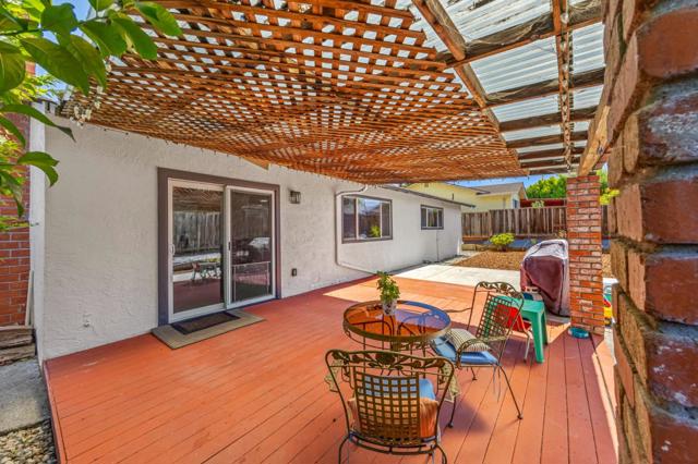 2361 Panoramic Drive, Concord CA: https://media.crmls.org/mediaz/c6b756ec-bef6-493f-b469-ad1e875099f8.jpg