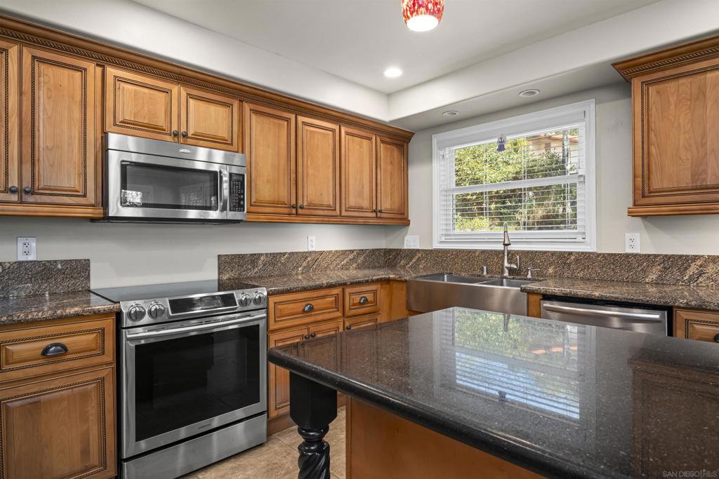 885 Eldorado Drive - photo 12