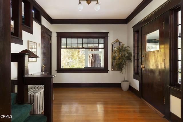 1813 Wayne Avenue, South Pasadena CA: https://media.crmls.org/mediaz/c6bb337f-b01b-4f8f-b0fd-fbc3da9c51be.jpg