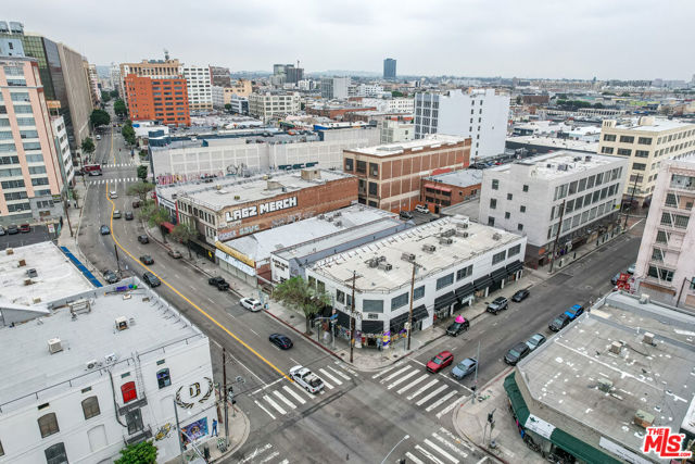 Image 8 of 17 For 1048 Los Angeles Street