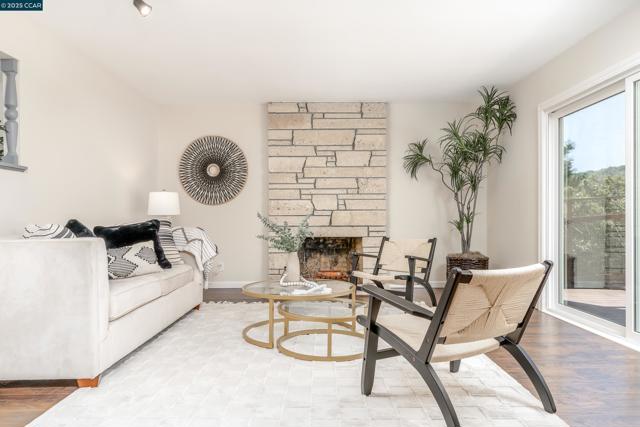 3608 VICTOR ST., Pinole CA: https://media.crmls.org/mediaz/c6bbaa44-89cb-42d8-a9a9-76bdaf78240a.jpg