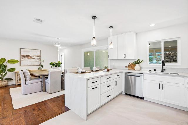 Detail Gallery Image 8 of 31 For 406 Borden Cir, San Marcos,  CA 92069 - 3 Beds | 2 Baths