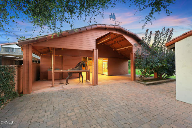 1533 Rancho Avenue, Glendale CA: https://media.crmls.org/mediaz/c6bc828c-a534-4ef1-b2a7-28d9928a36c6.jpg