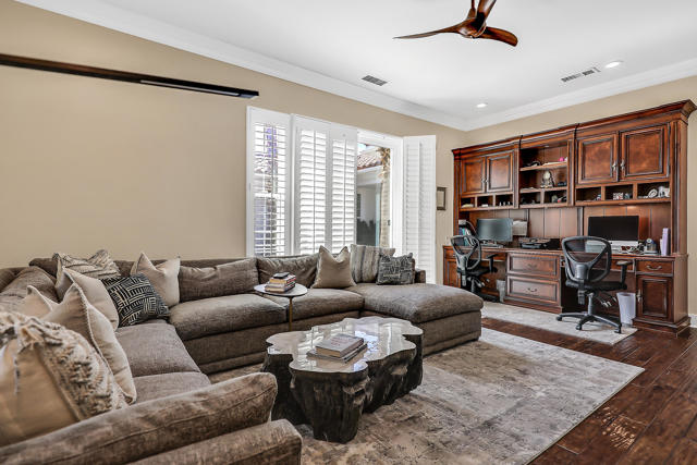 51173 Marbella Court, La Quinta CA: https://media.crmls.org/mediaz/c6be142b-510f-4705-babe-b8715066e4bf.jpg