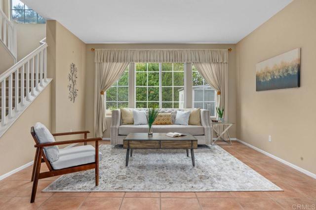 Detail Gallery Image 5 of 37 For 307 Calle De Portola, San Marcos,  CA 92078 - 3 Beds | 2/1 Baths