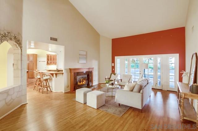 14442 Ranch Trail Drive, El Cajon CA: https://media.crmls.org/mediaz/c6be4e5f-c2f1-47ed-bba3-f6484db218a3.jpg