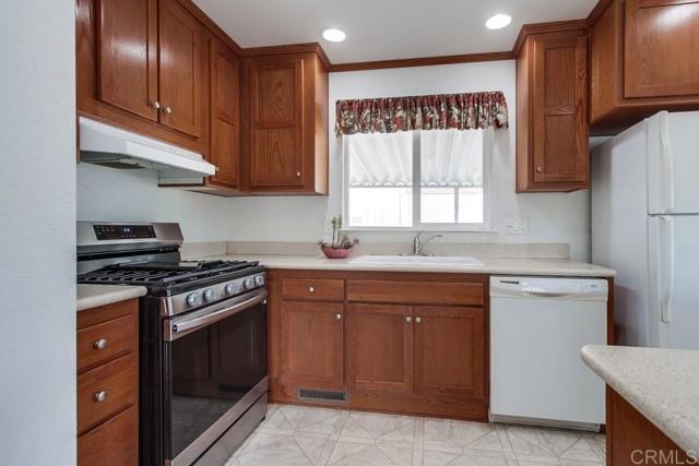 Detail Gallery Image 18 of 53 For 3446 Don Carlos Dr, Carlsbad,  CA 92010 - 3 Beds | 2 Baths