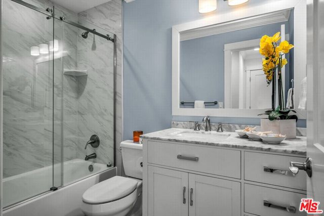 4818 Hollow Corner Road, Culver City CA: https://media.crmls.org/mediaz/c6bfc7d8-f1cd-490b-b196-7833439b1fba.jpg