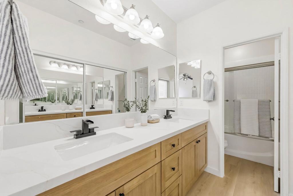 2725 Villas Way - photo 12