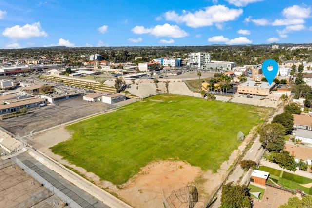 Detail Gallery Image 31 of 39 For 5511 Adelaide Ave #27,  San Diego,  CA 92115 - 2 Beds | 1 Baths