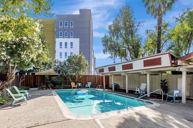 2625 Keystone Avenue, Santa Clara CA: https://media.crmls.org/mediaz/c6c0c6a7-57ac-41bc-ba13-95b6182f5bb3.jpg