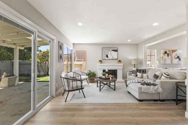 8691 Park Run Rd, San Diego CA: https://media.crmls.org/mediaz/c6c32622-ed09-42ec-a960-dd83c5f1689c.jpg