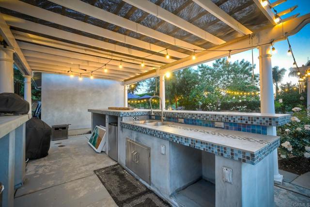 Detail Gallery Image 49 of 71 For 2507 Walinca Way, Vista,  CA 92084 - 4 Beds | 4 Baths
